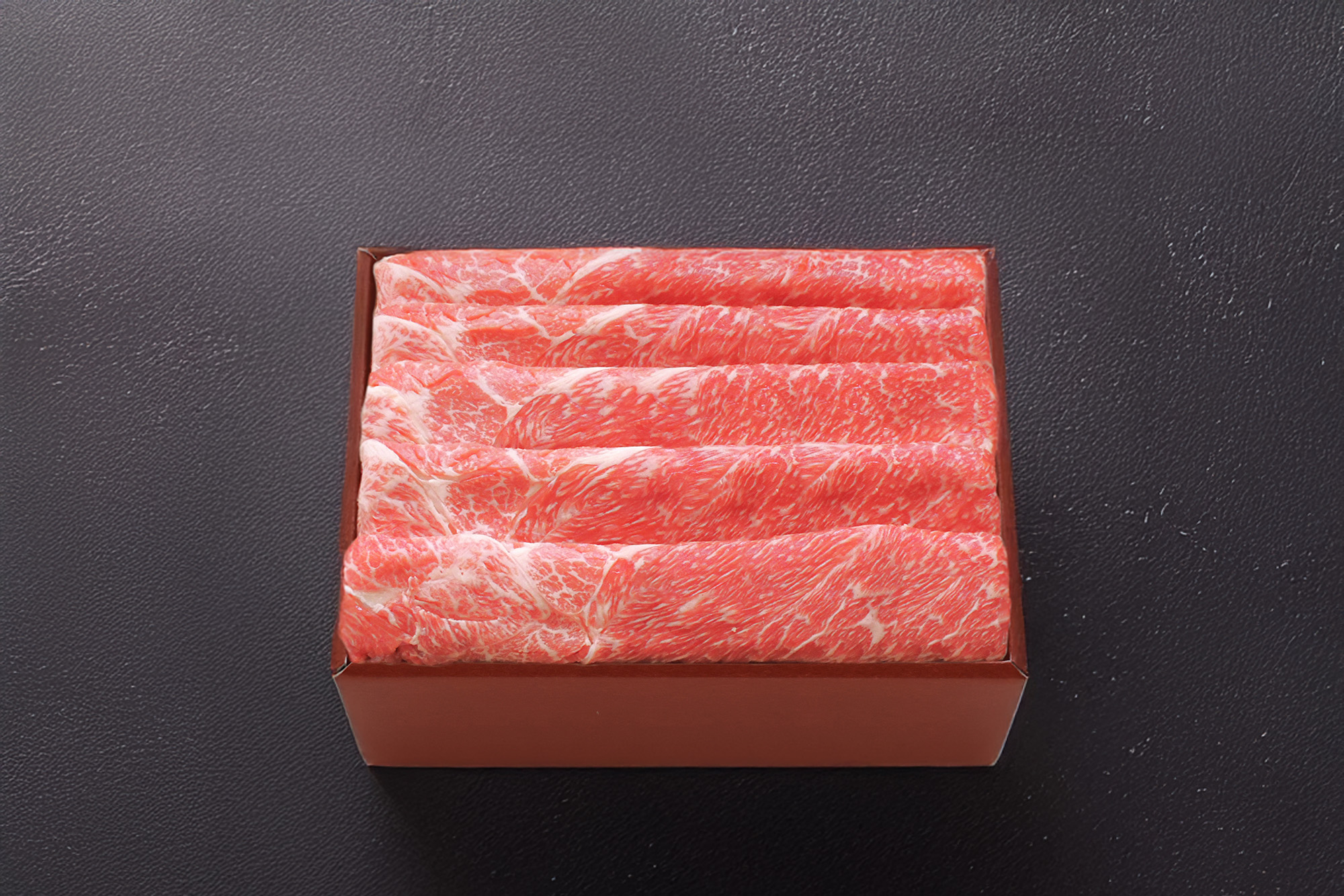 米沢牛肩すき焼き用　化粧箱入