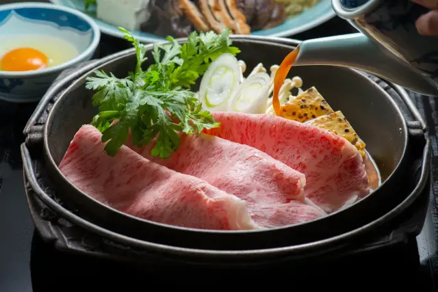 米沢牛ロースすき焼き